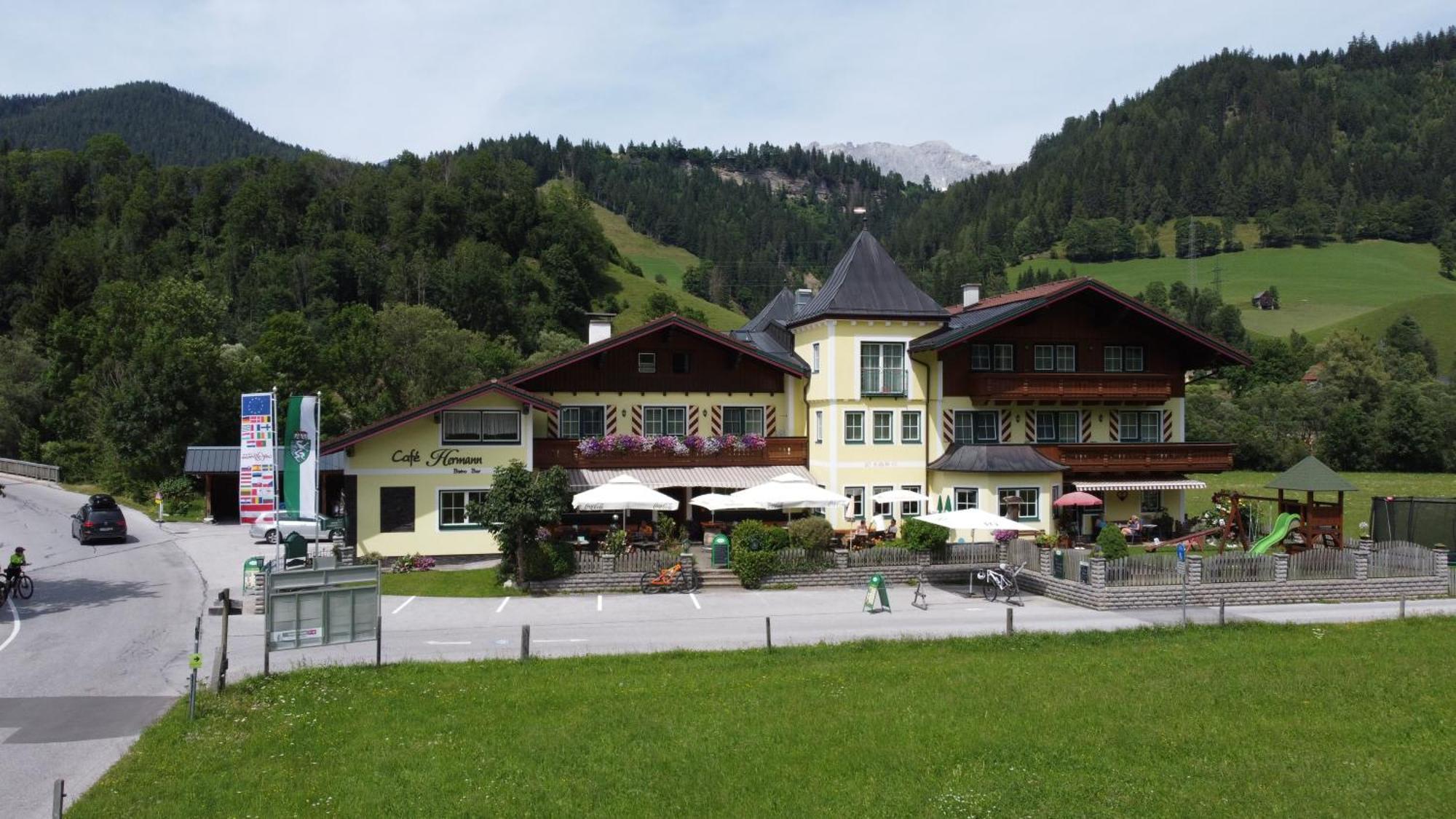 Hotel Cafe' Hermann Schladming Eksteriør bilde